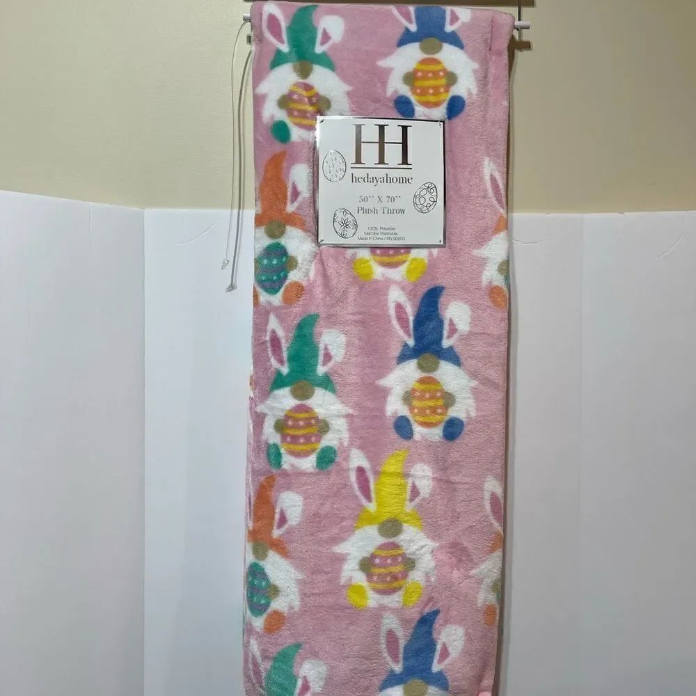 Heyaday Home Gnome Easter Plush Throw NWT